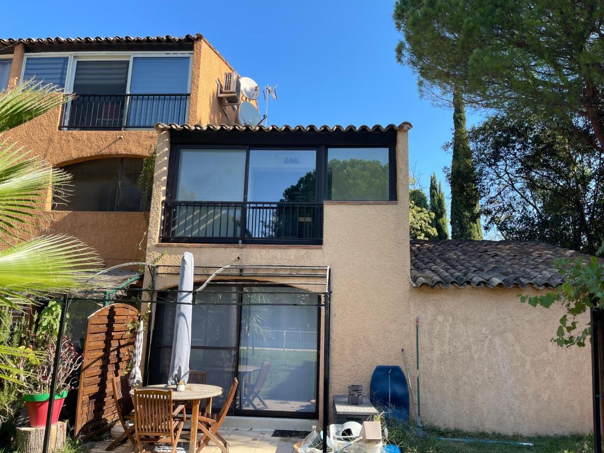 Appartement 211 Les Salicornes Arles Exterior foto